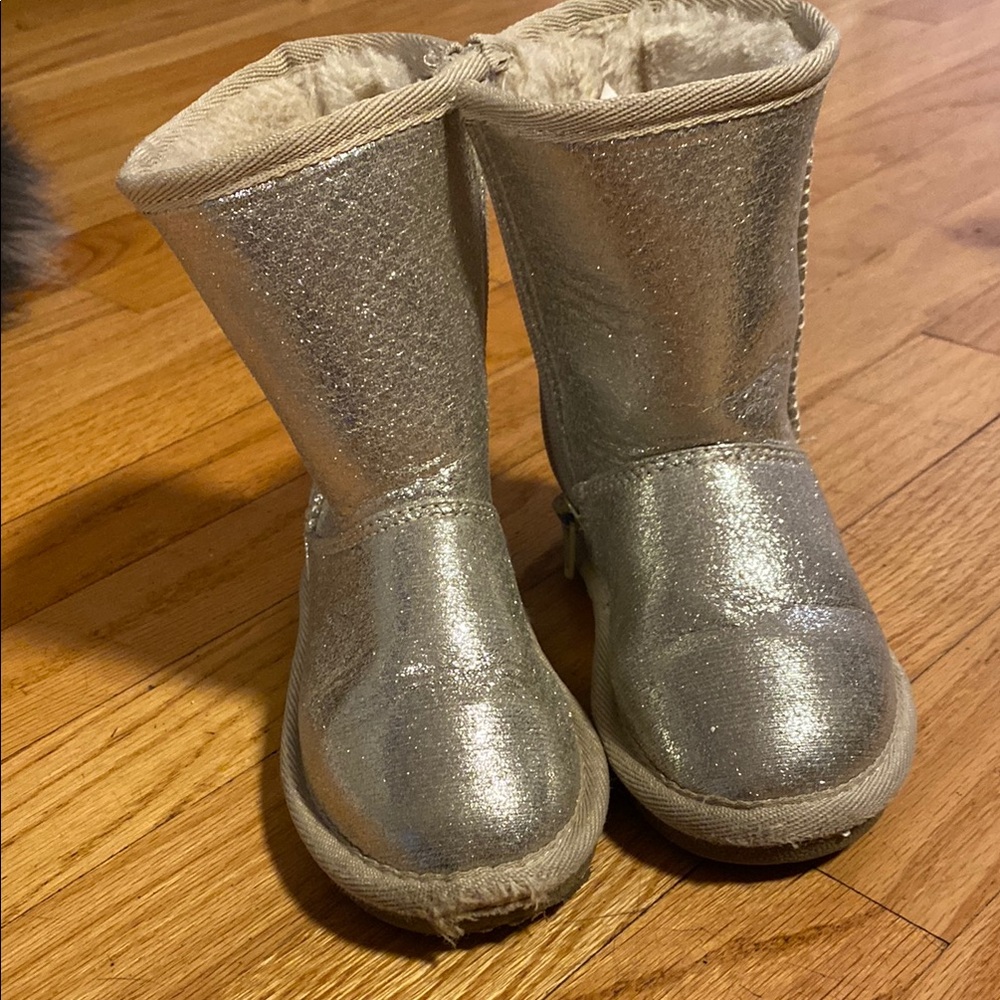 Kids gold Boots